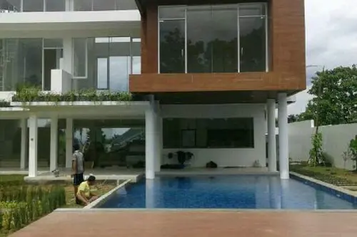 kontraktor maintenance kolam renang hotel terbaik di Kabupaten Cianjur
