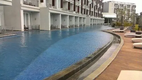 jasa perbaikan kolam renang hotel terbaik di Kabupaten Kediri